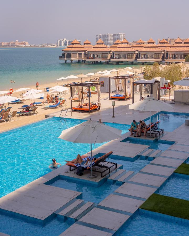 Royal the palm dubai. Роял централ пальм Джумейра. Роял централ пальм Дубай отель. Royal Central 5 Дубай. Питание в Royal Central the Palm 5*.